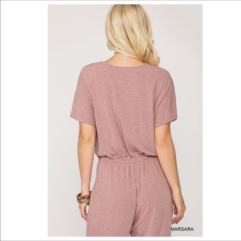 NWT GiGio Mauve Tonal Leopard Print Jumpsuit Sizes S, M, L - Picture 4 of 6